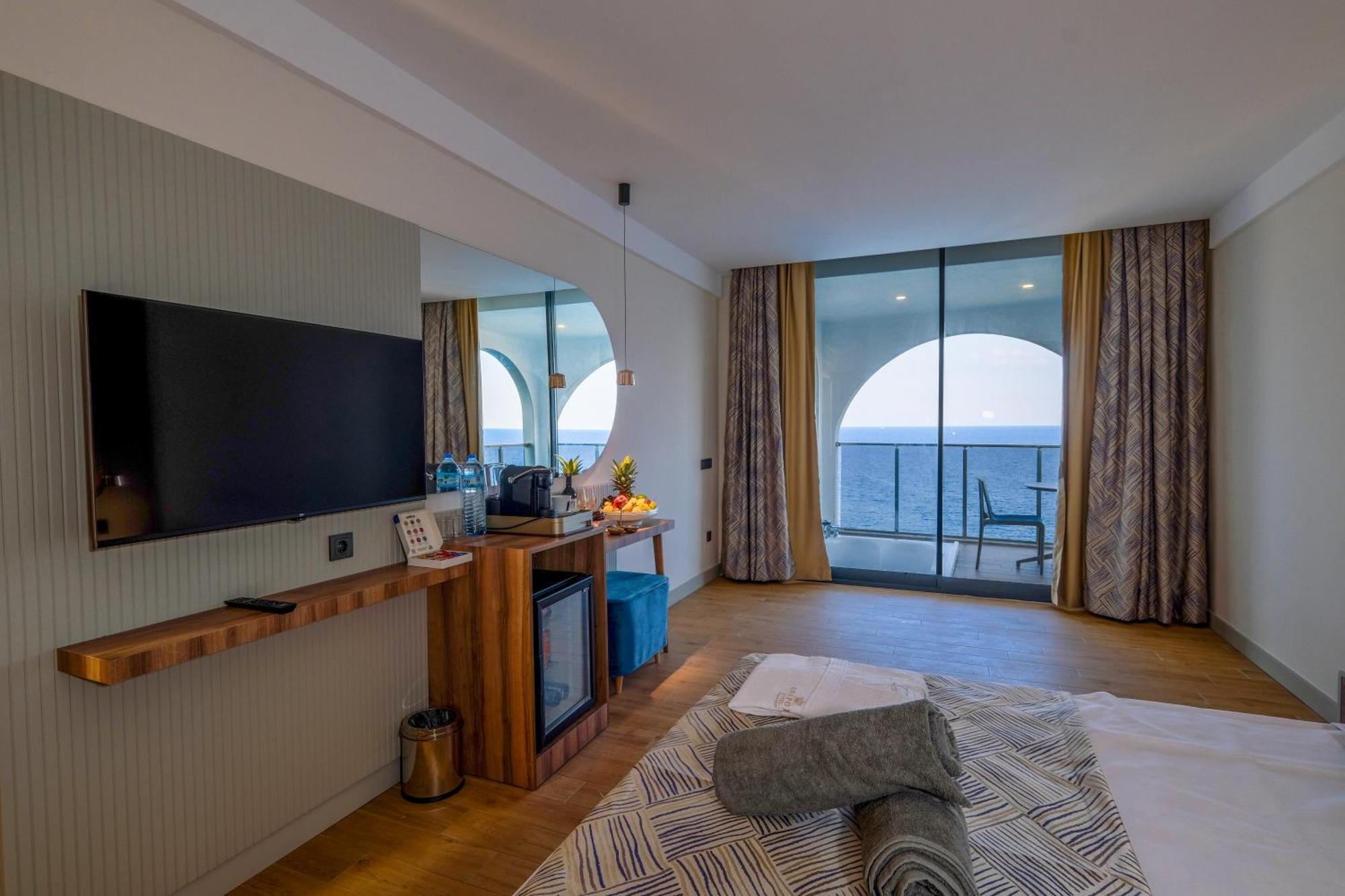 Ada Port Hotel Adults Only Alanya Exterior photo